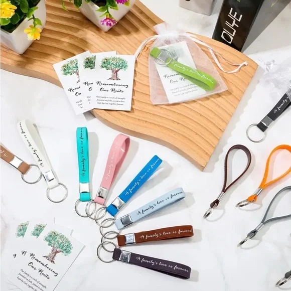 Family Love Keychain Set - Assorted Colors - Picture 2 of 2